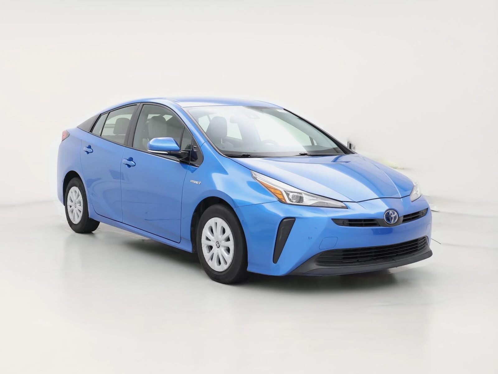 2019 TOYOTA PRIUS