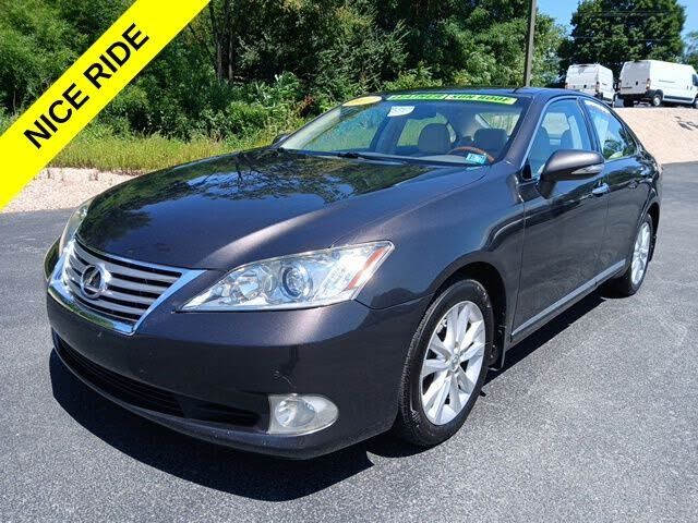 2011 LEXUS ES