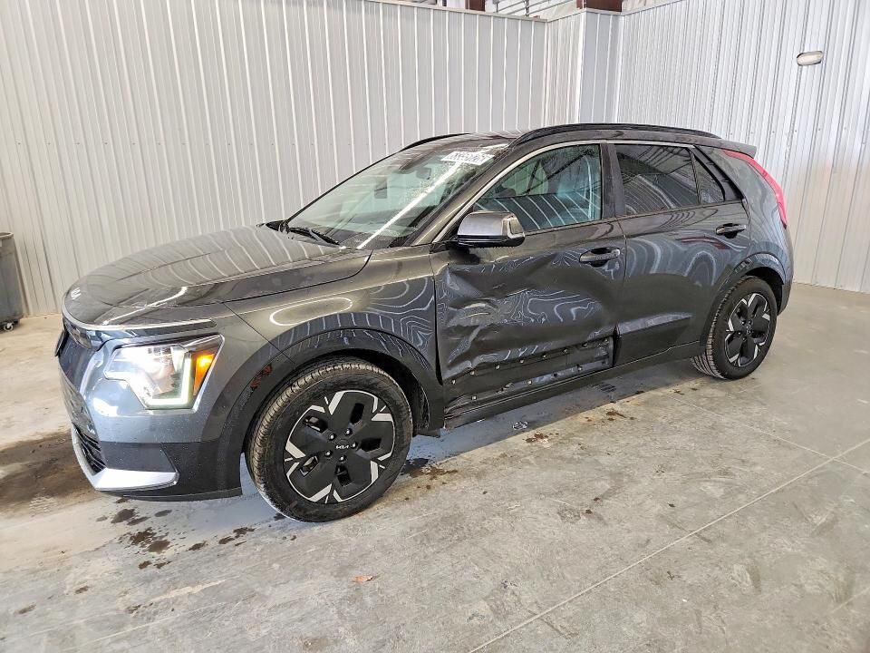 2023 KIA Niro
