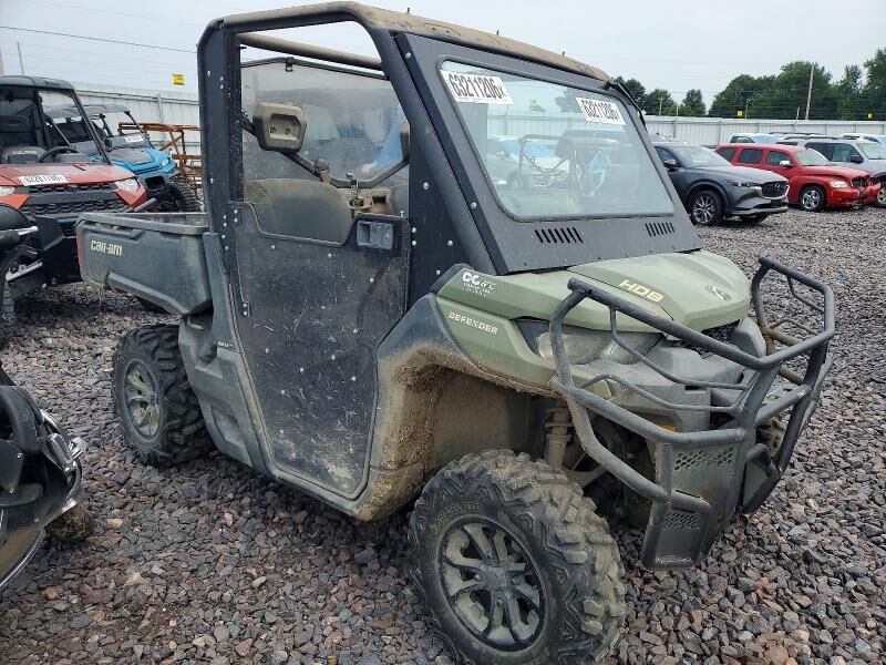 2018 CAN-AM Defender - STD/DPS