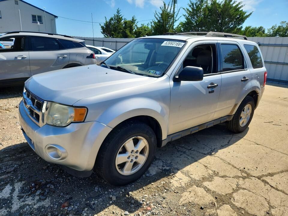 2011 FORD Escape
