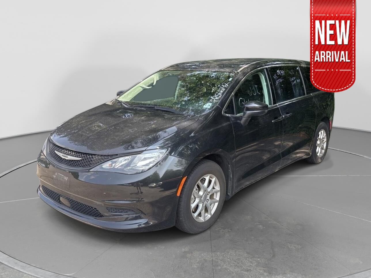 2023 CHRYSLER Voyager