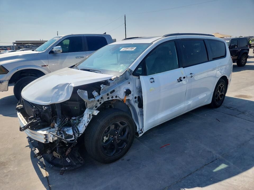 2024 CHRYSLER Pacifica