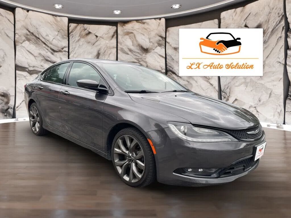 2015 CHRYSLER 200