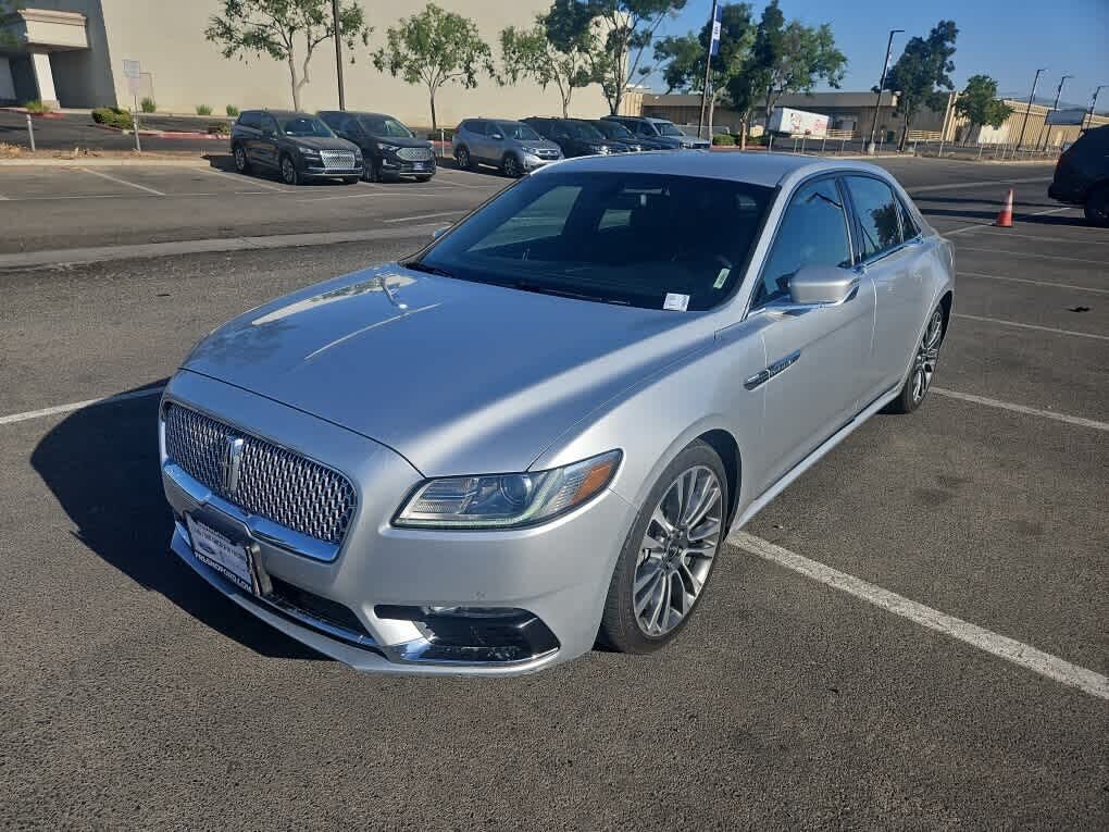 2017 LINCOLN Continental