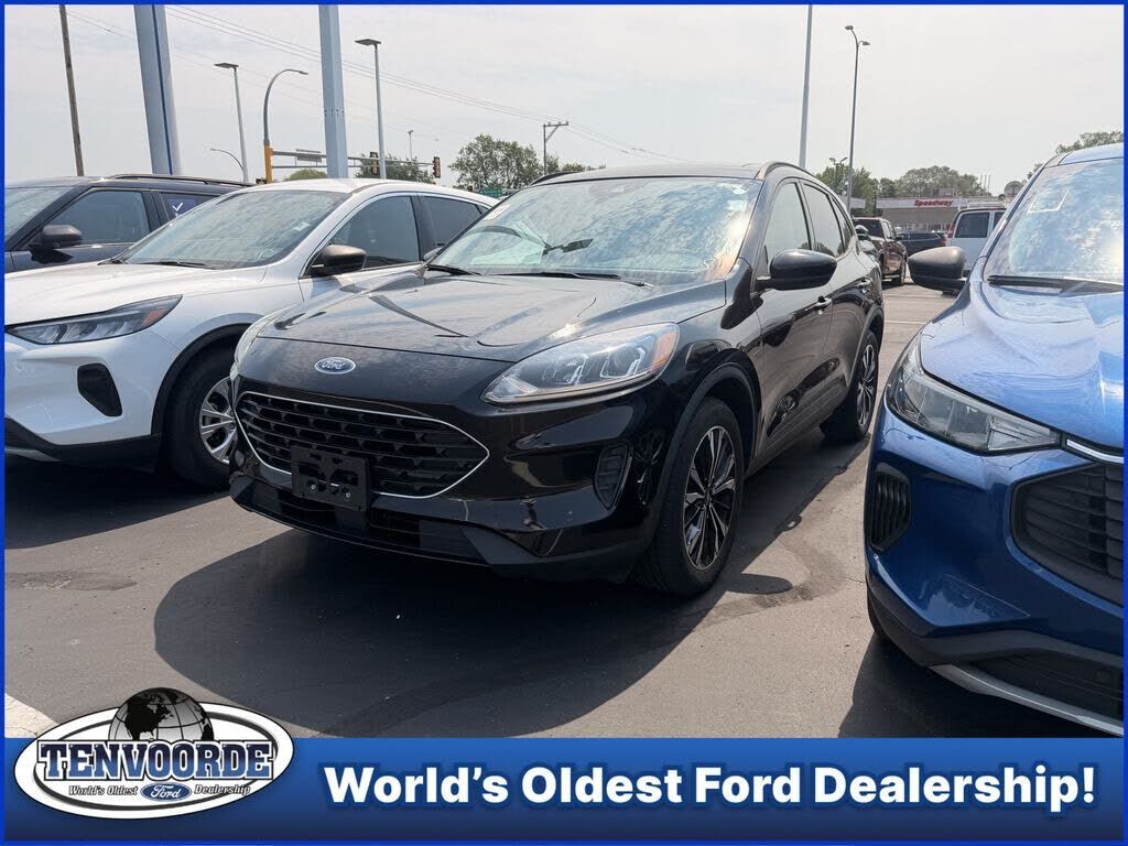 2022 FORD Escape