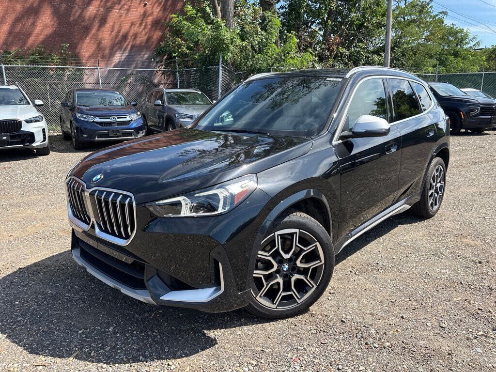 2023 BMW X1