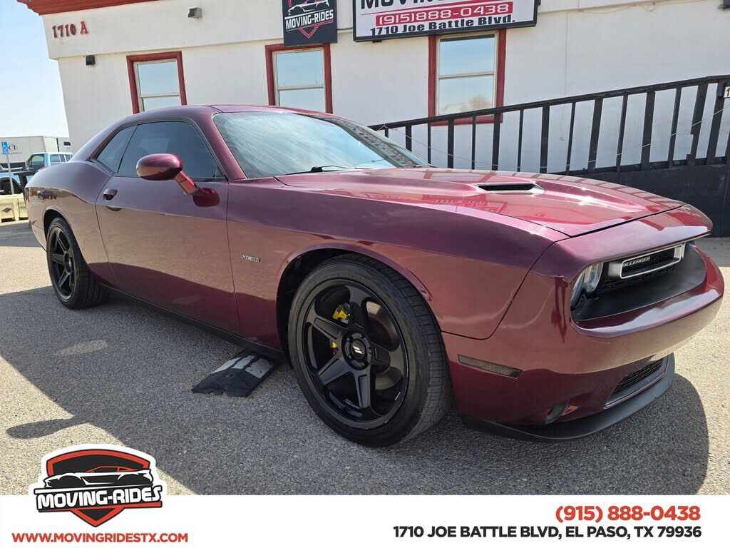 2017 DODGE Challenger