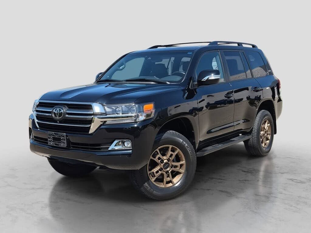 2021 TOYOTA Land Cruiser