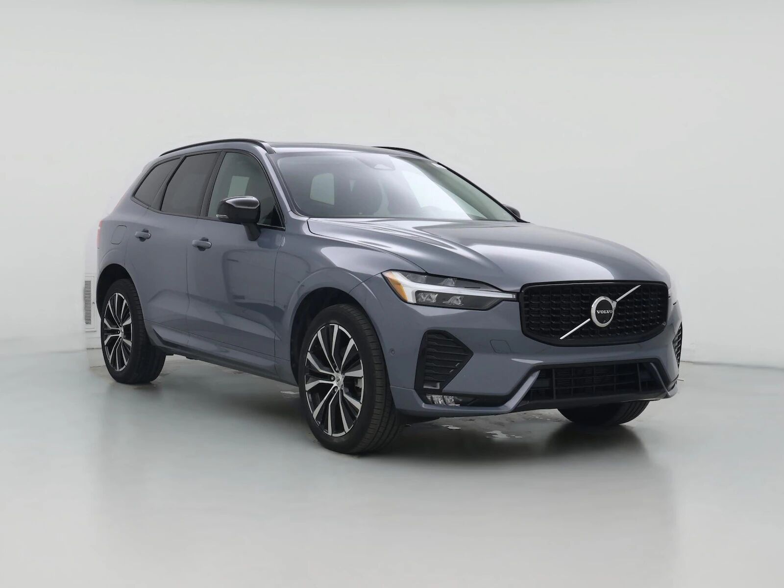 2024 VOLVO XC60