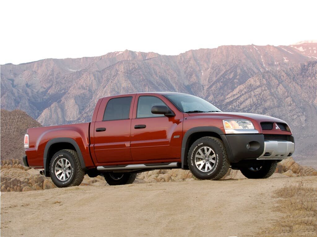 2007 MITSUBISHI Raider
