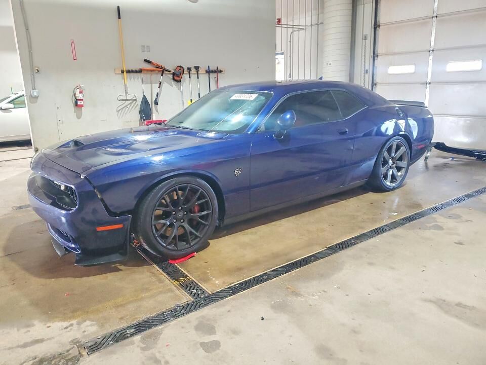 2016 DODGE Challenger