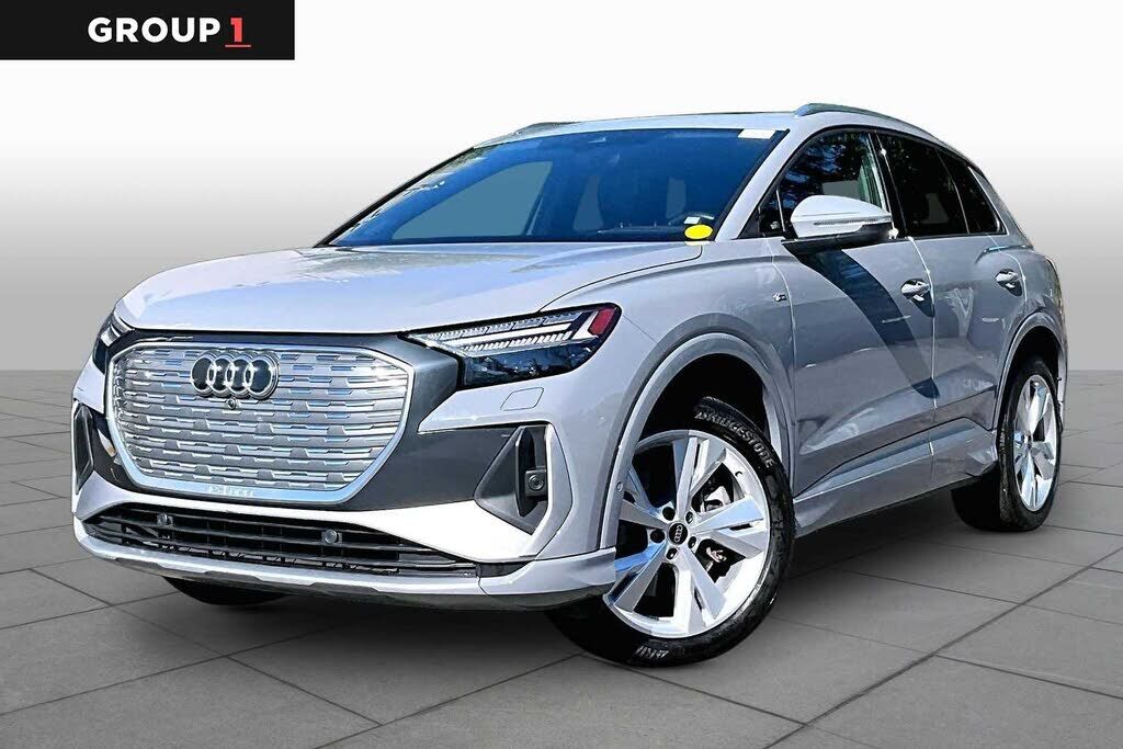 2023 AUDI Q4