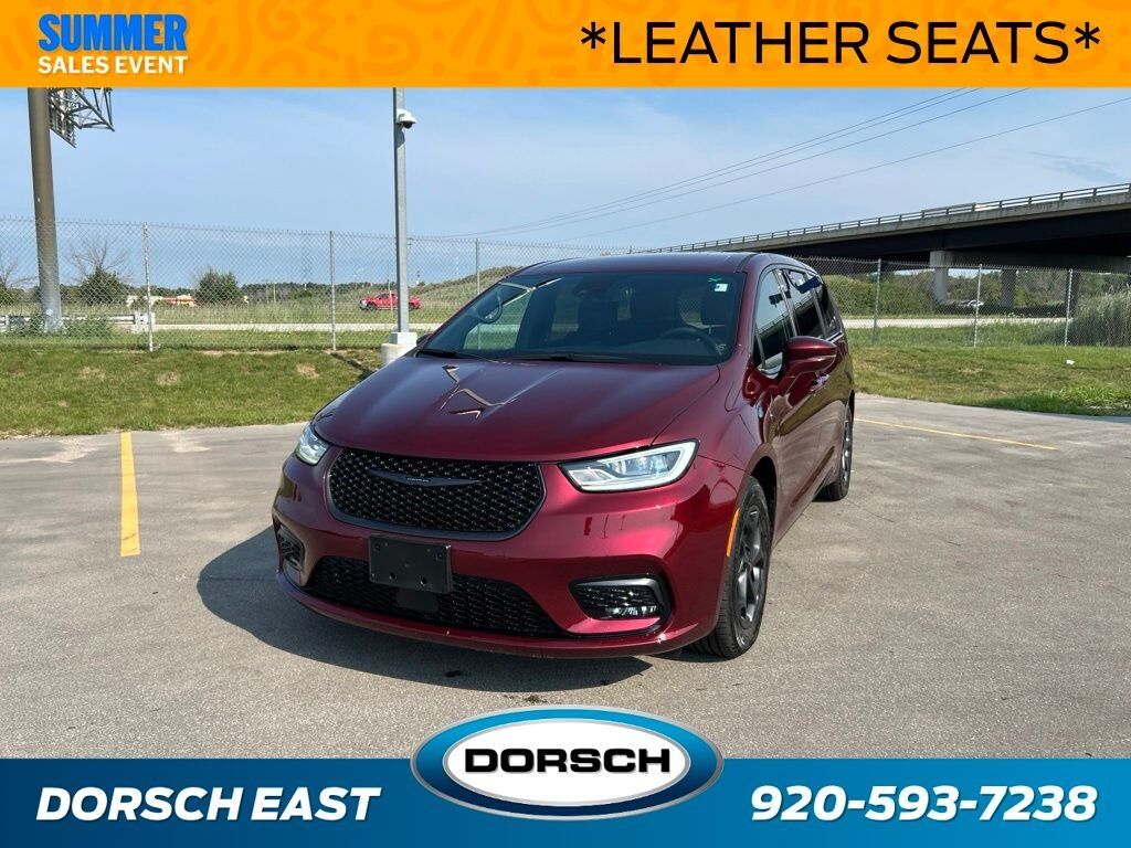 2022 CHRYSLER Pacifica