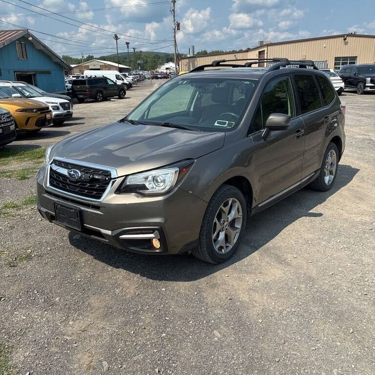 2017 SUBARU Forester