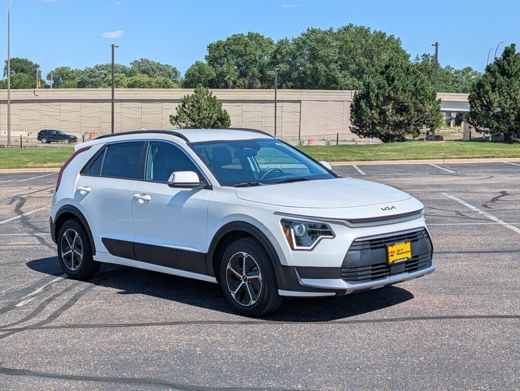 2025 KIA Niro