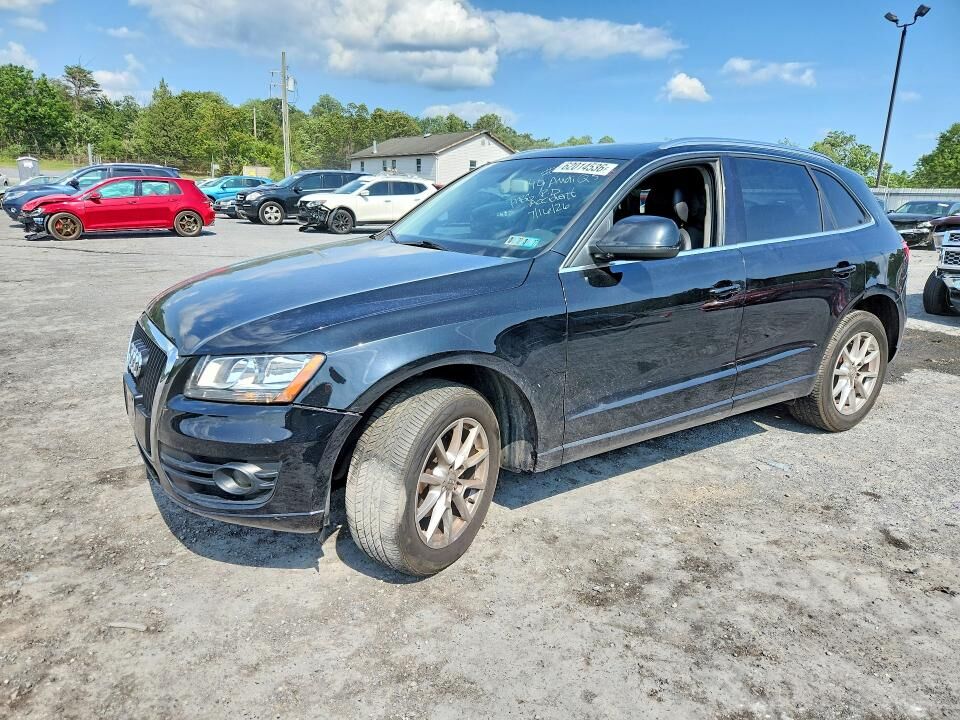 2010 AUDI Q5
