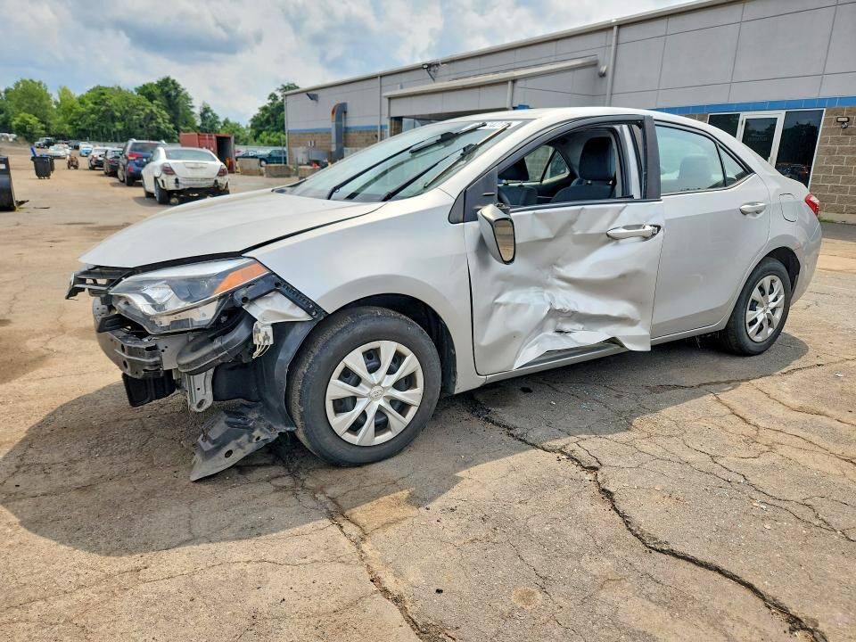 2015 TOYOTA Corolla