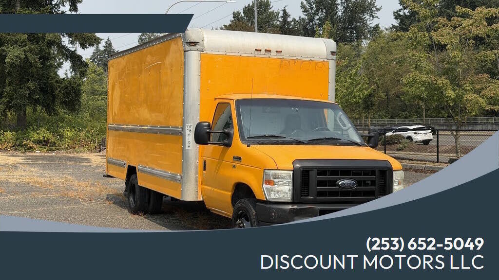 2011 FORD E-350