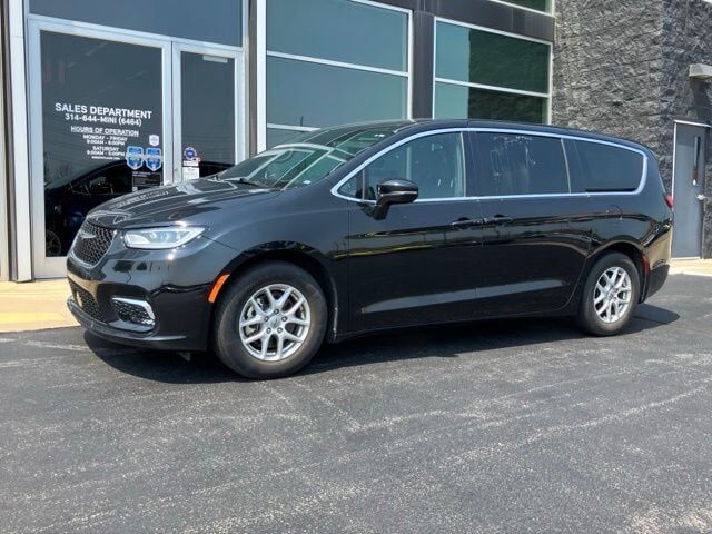 2025 CHRYSLER Pacifica