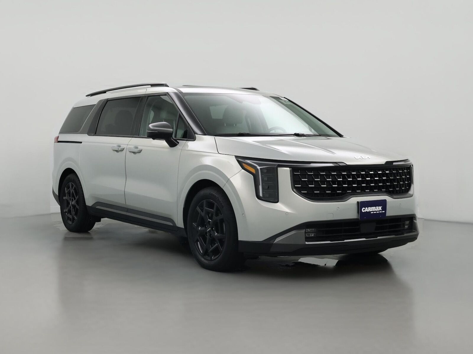 2025 KIA Carnival