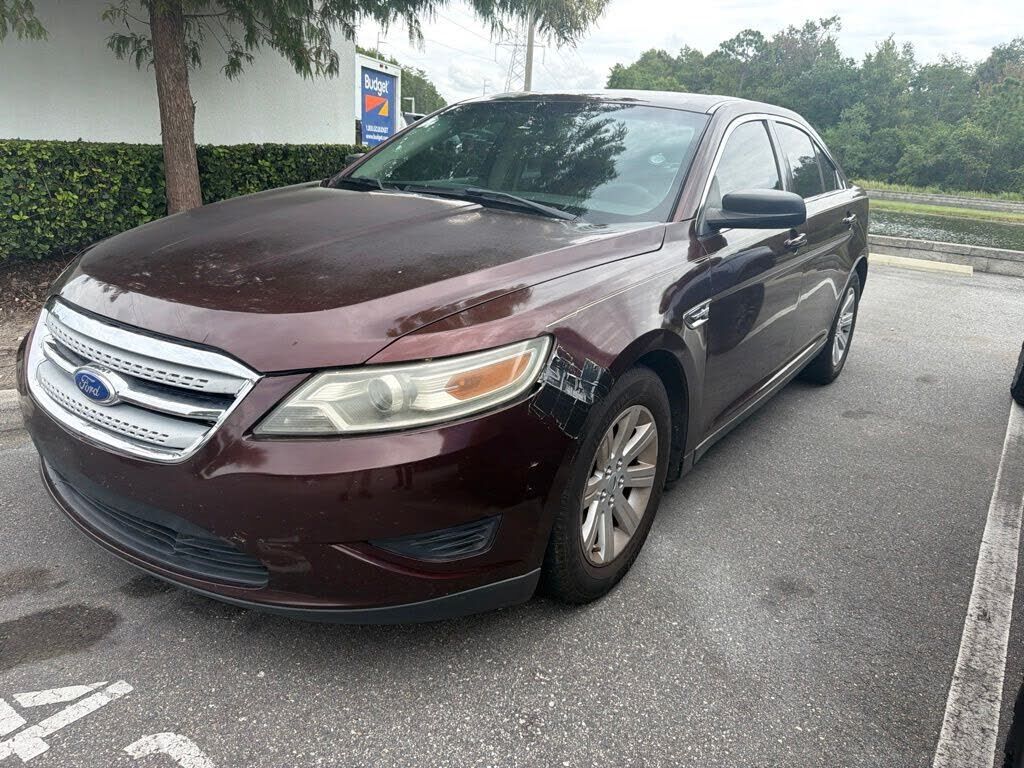 2012 FORD Taurus