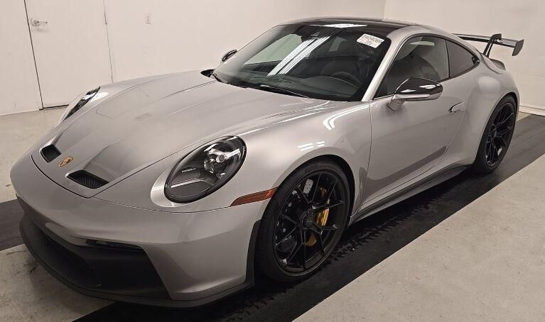 2024 PORSCHE 911
