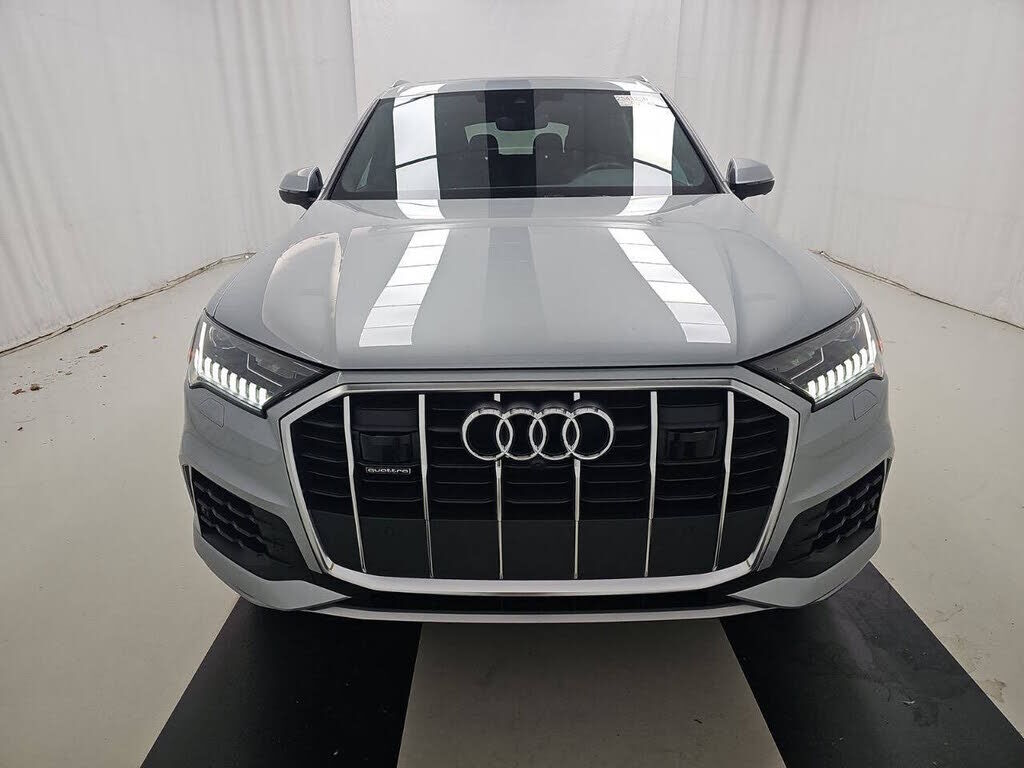 2023 AUDI Q7
