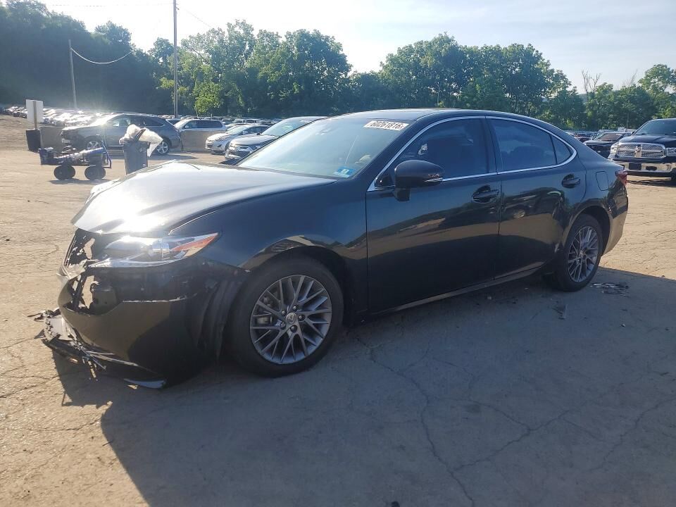 2018 LEXUS ES