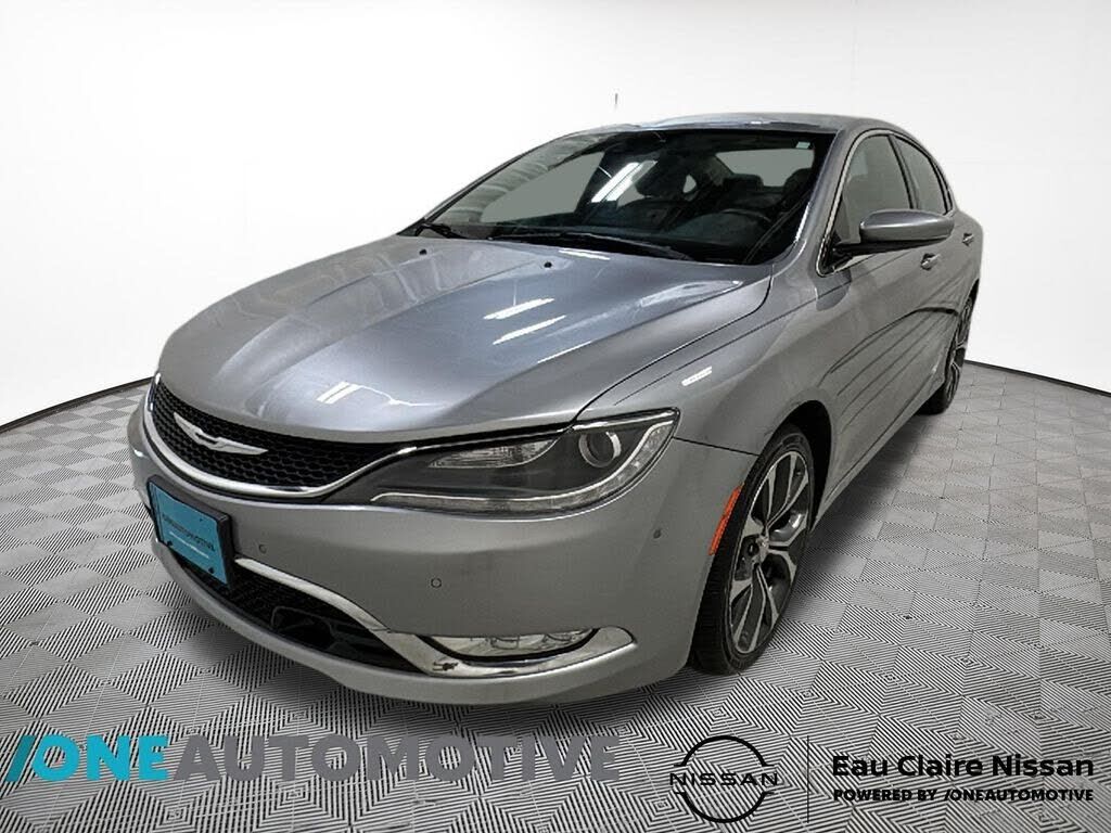 2015 CHRYSLER 200