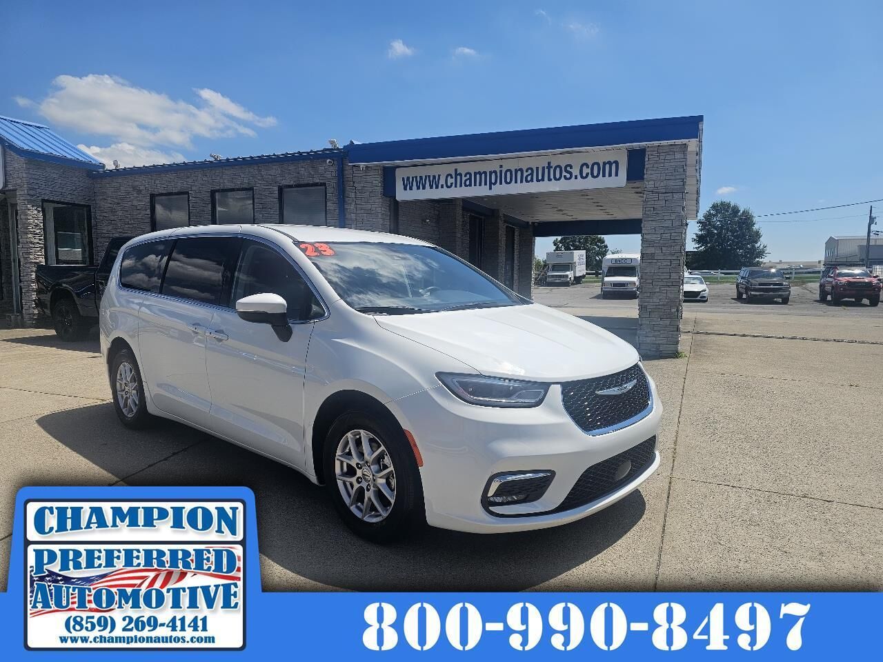 2023 CHRYSLER Pacifica