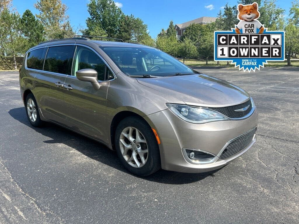 2018 CHRYSLER Pacifica