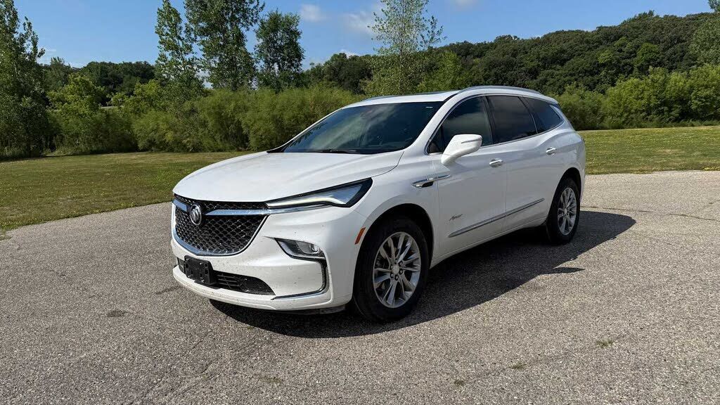 2022 BUICK Enclave
