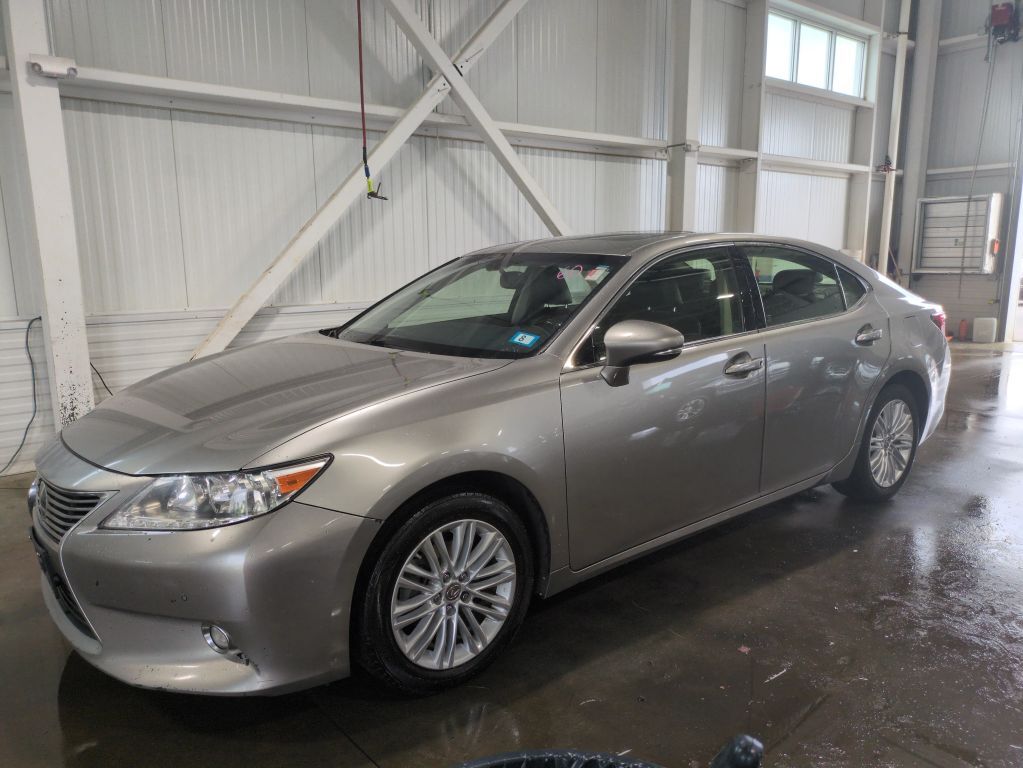 2015 LEXUS ES