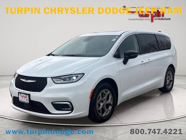 2024 CHRYSLER Pacifica