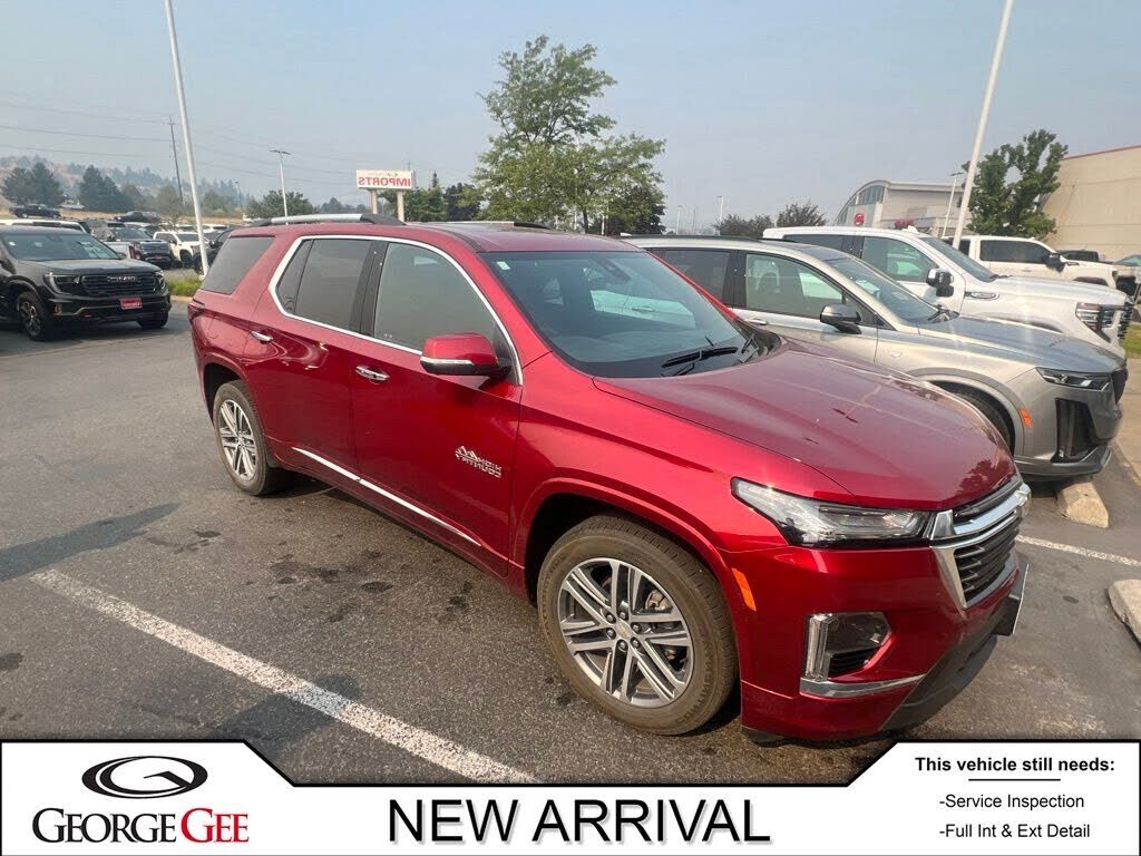 2023 CHEVROLET Traverse