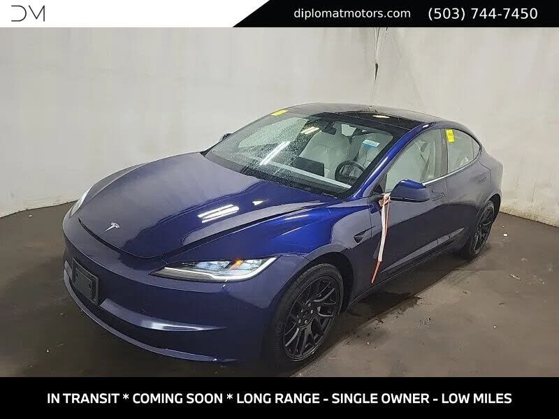 2024 TESLA Model 3
