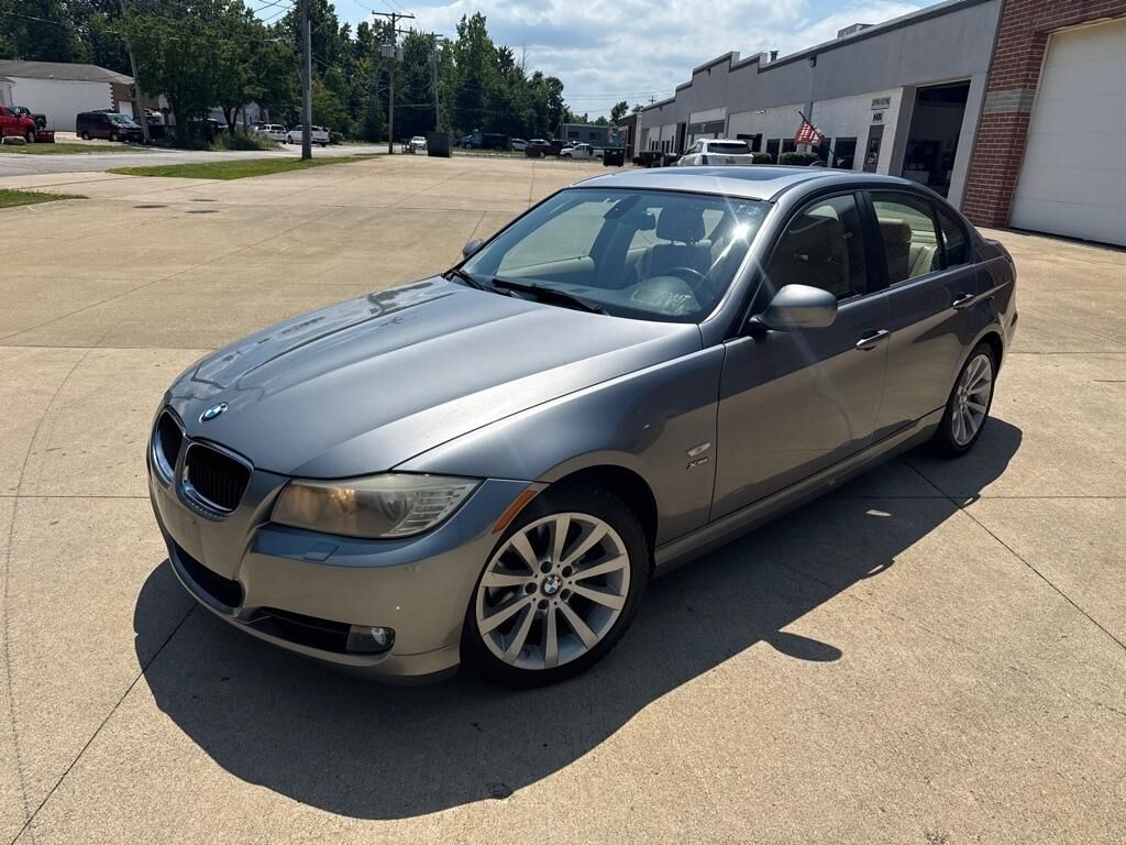 2011 BMW 3 Series