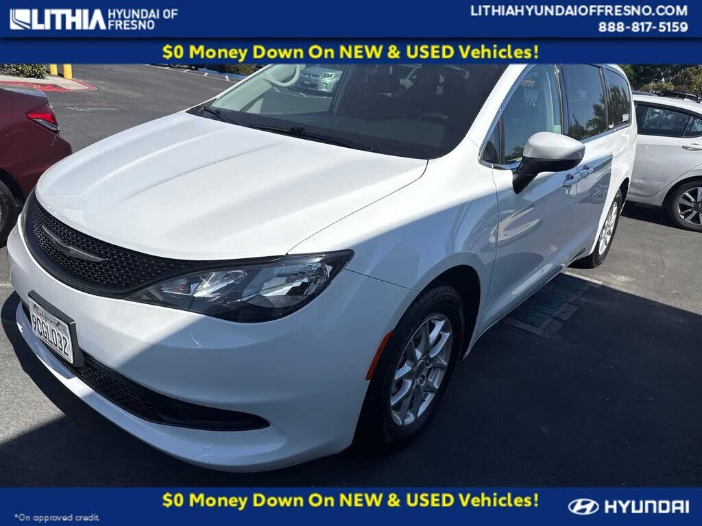 2022 CHRYSLER Pacifica