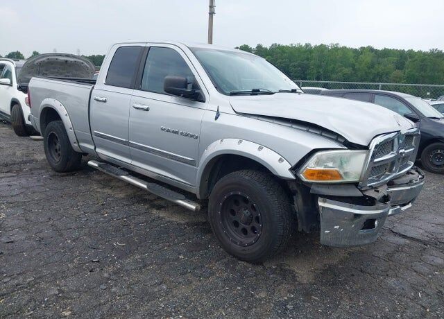 2011 DODGE Ram