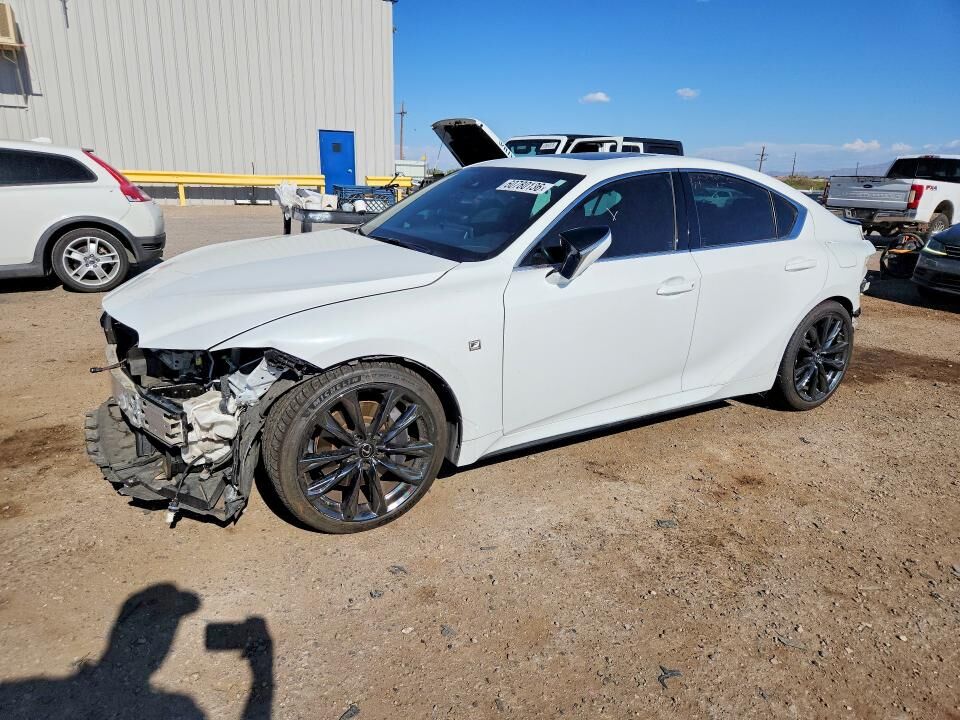 2023 LEXUS IS