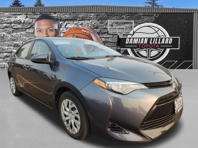2018 TOYOTA Corolla