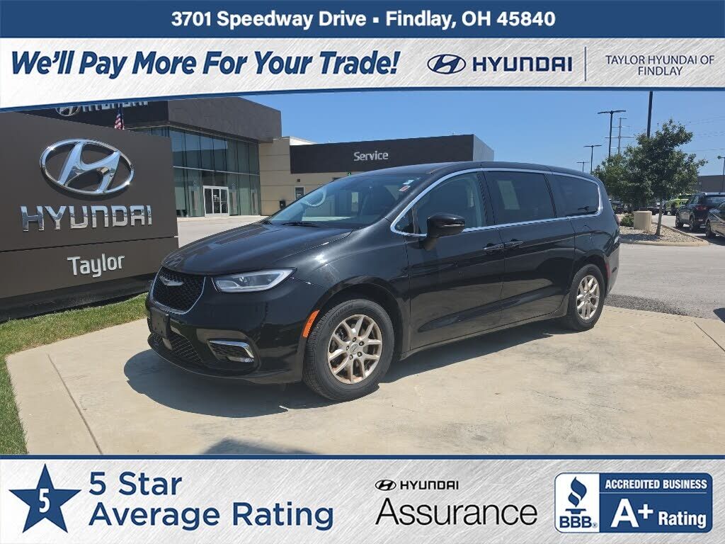 2023 CHRYSLER Pacifica