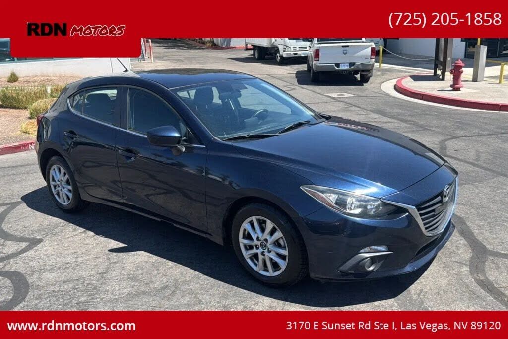 2015 MAZDA Mazda3