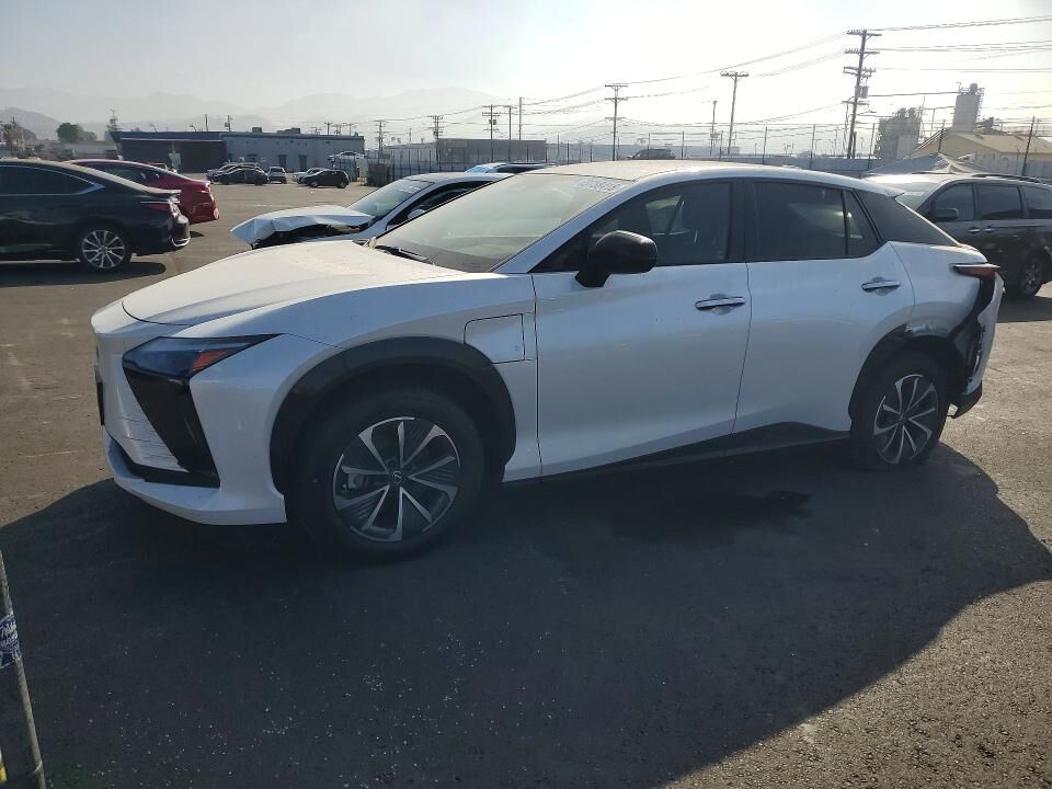 2024 LEXUS RZ