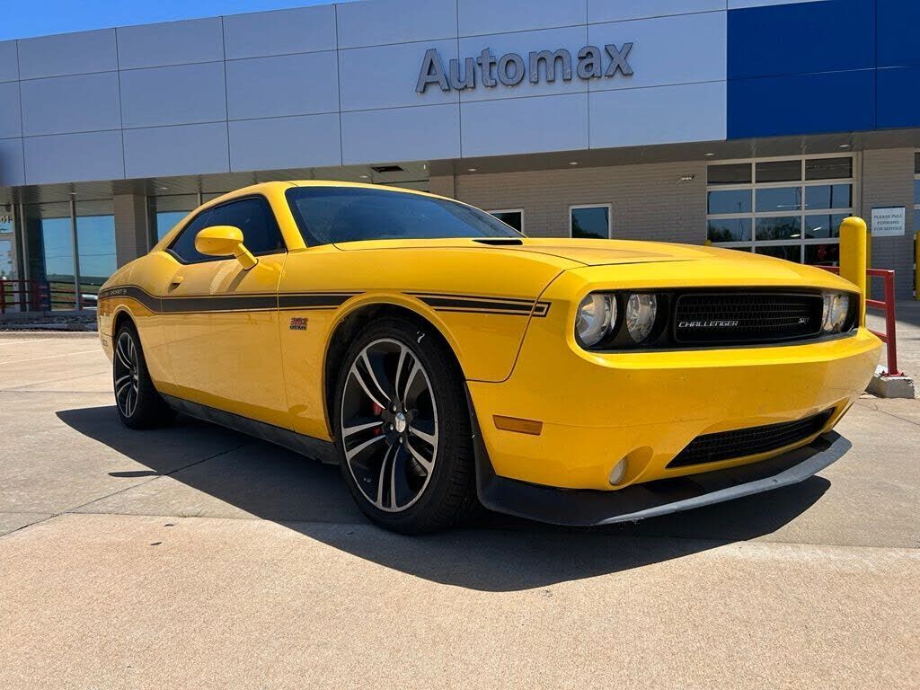 2012 DODGE Challenger