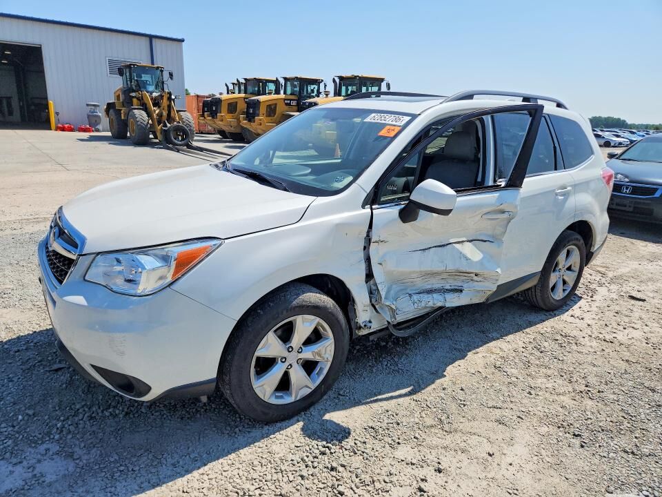 2016 SUBARU Forester