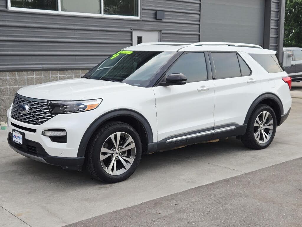 2020 FORD Explorer