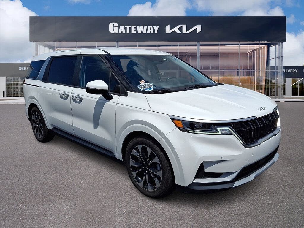 2024 KIA Carnival
