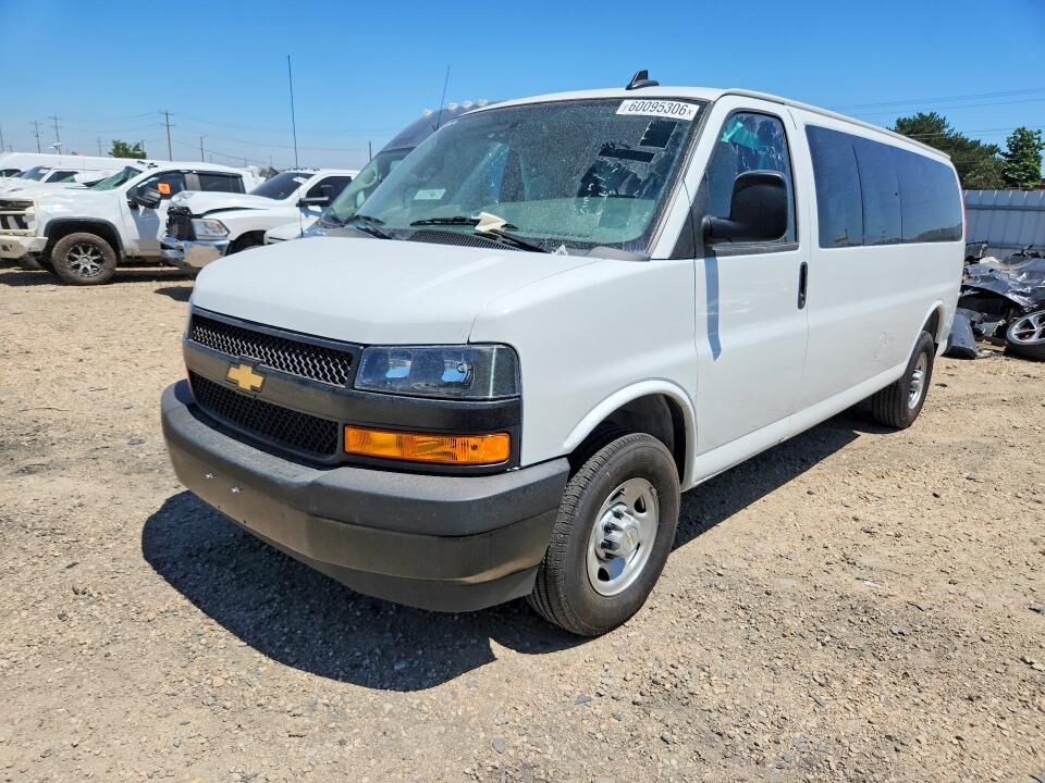 2025 CHEVROLET Express